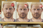 كتاب الأمير هاري في الأسواق.. ماذا يكشف؟