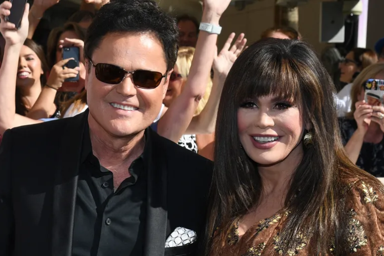 نجمة هوليوودية تحرم أبناءها من الميراث وتؤكد: سأستمتع بثروتي