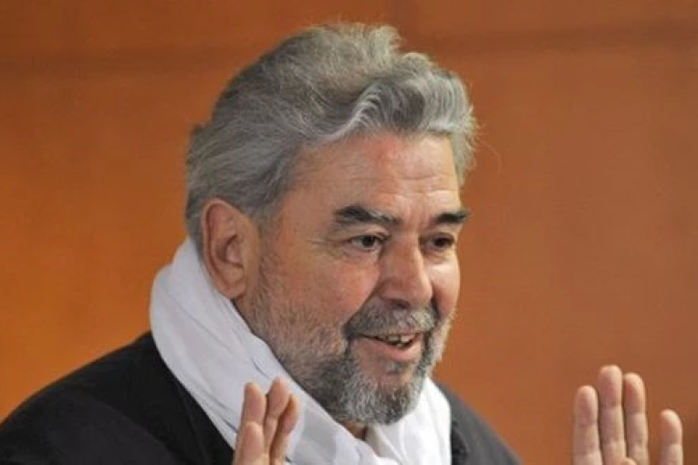 الفاضل الجزيري يقدم سلسلة عروض “كاليغولا 2″