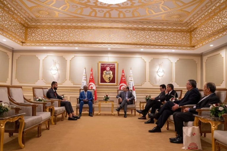 وفد مفوضية الانتخابات بليبيا يطلع على التجربة التونسية في المجال الانتخابي