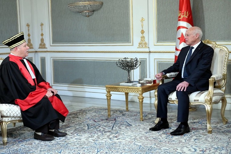 رئيس الجمهورية يستقبل رئيس المجلس الأعلى المؤقت للقضاء