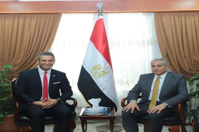 الاستفادة من التجارب في مجالات التشغيل والتدريب المهني في لقاء النصيبي بوزير العمل المصري