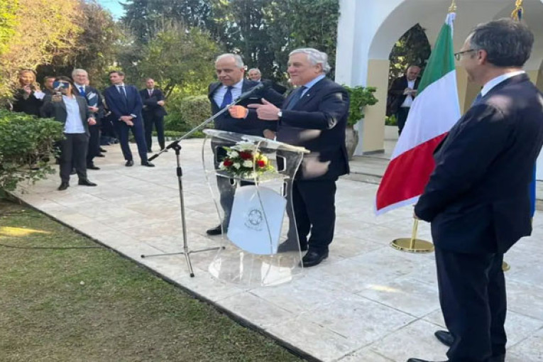 وزير الداخلية الإيطالي: مستعدون لفتح باب التشغيل أمام الأيدي العاملة التونسية شرط…