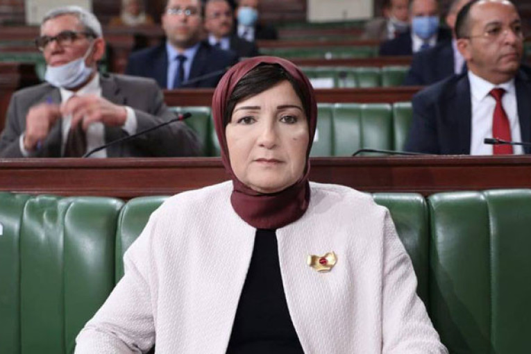 وزيرة العدل تؤكّد على ضرورة توخي النجاعة في التعامل مع شكاوي المواطنين