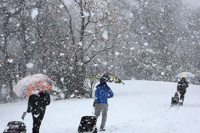 اليوم: طقس بارد مع ثلوج وأمطار رعدية