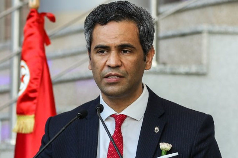 وزير التشغيل يشدد على أهمية الإسراع في تنفيذ برنامج تطوير ورقمنة هذه المؤسسة