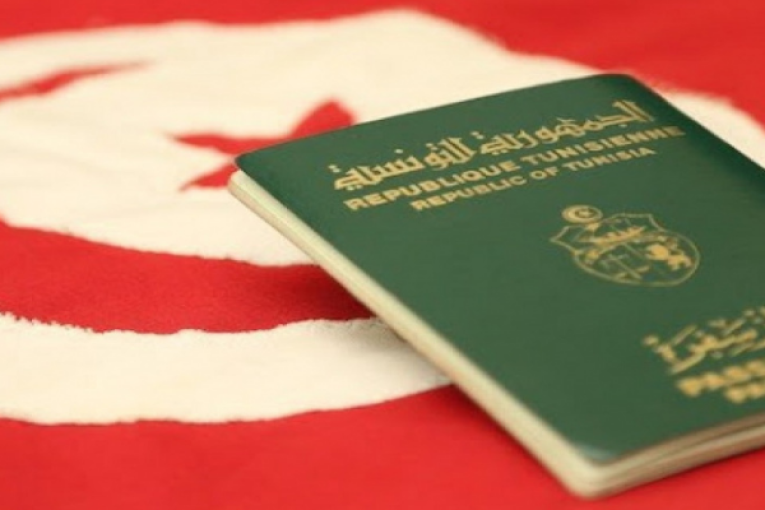 قداس: لن نتمكن في 2024 من الخروج من تونس لأننا لا نملك جواز سفر بيومتري