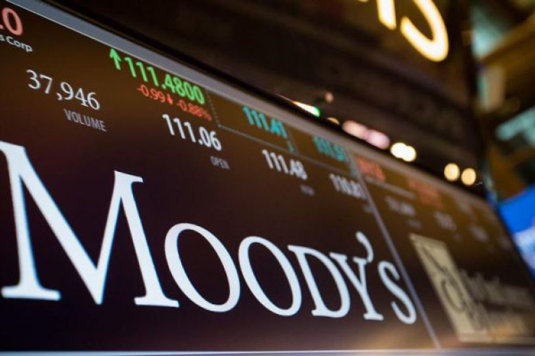 موديز تخفض التصنيف الإئتماني لتونس إلى caa2 مع آفاق سلبية