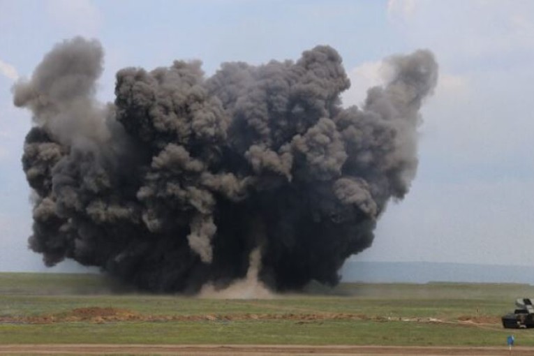 مقتل 3 وإصابة 13 في انفجار ذخيرة بمنطقة بلجورود الروسية