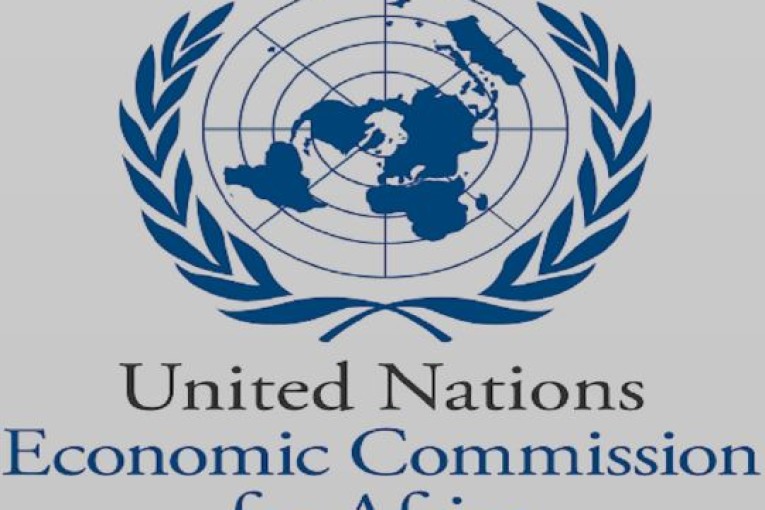 فتح باب الترشح لبرنامج منح لفائدة الشباب الإفريقي المتخصص