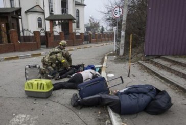 أوكرانيا: مقتل 10 أشخاص في أحدث جولات القصف الروسي