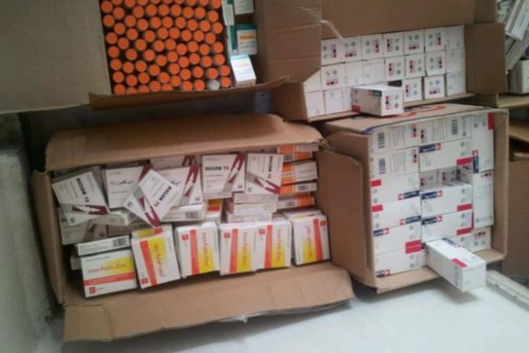 وذرف: حجز مواد مهرّبة لمعالجة الأسنان