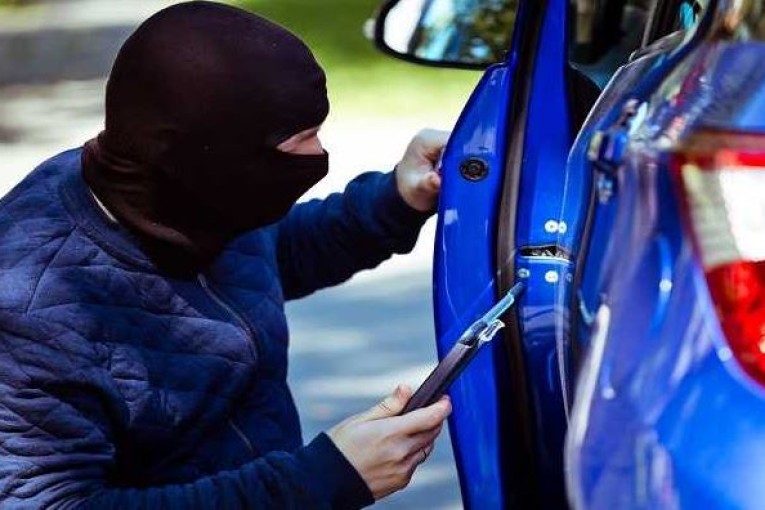 باجة: الكشف عن ملابسات عملية تخريب السيارات وإيقاف أحد المُتهمين