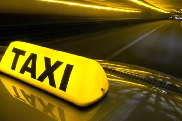 اليوم: أصحاب التاكسي الفردي في اضراب