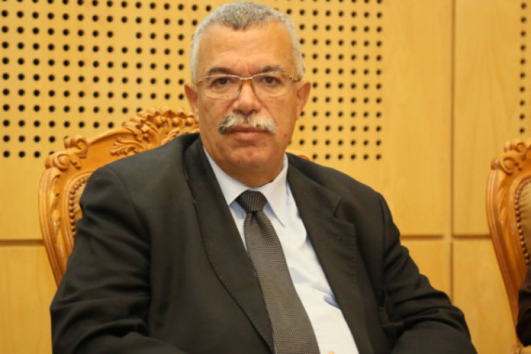 نور الدين البحيري يغادر المستشفى إلى سجن المرناقية