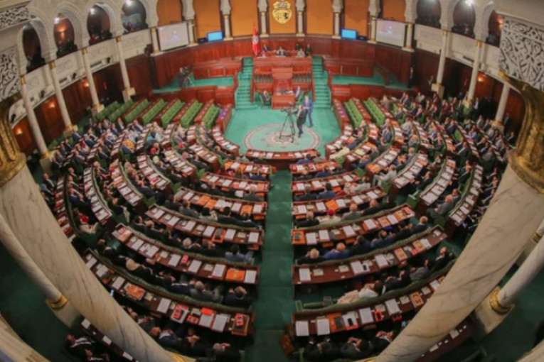 12 مارس الأجل الأقصى لعقد أول جلسة للبرلمان