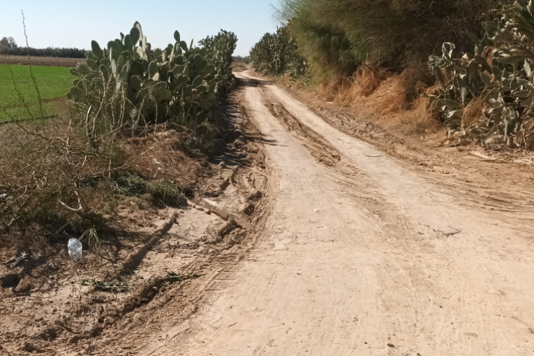 بوحجلة: أهالي القرايرية يطالبون بفك عزلتهم