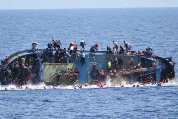 مقتل 59 مهاجرا على الأقل إثر غرق مركب قبالة السواحل الإيطالية