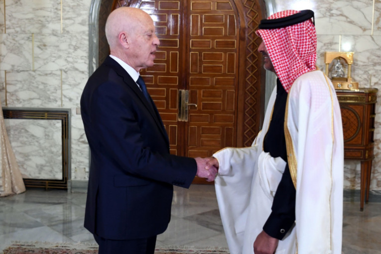 رئيس مجلس الوزراء القطري: مستعدون لنقل أحد ملاعب المونديال إلى تونس