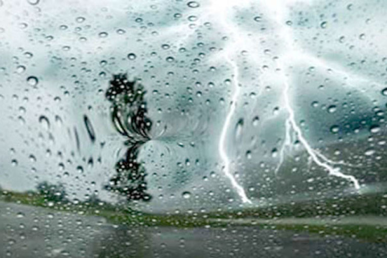 أمطار رعدية بهذه الجهات وانخفاض في درجات الحرارة