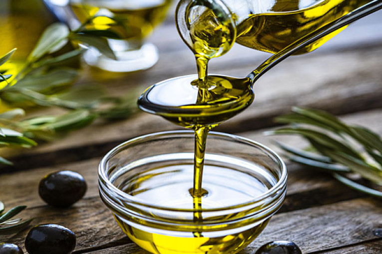 انتاج زيتون الزيت للموسم الحالي يقدر بحوالي 900 ألف طن