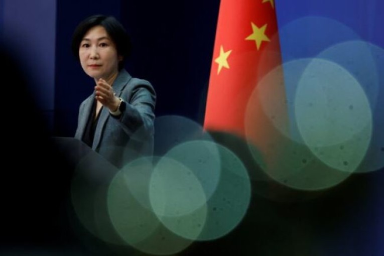 الصين: المنطاد الذي دخل المجال الجوي الأمريكي ليس للتجسس