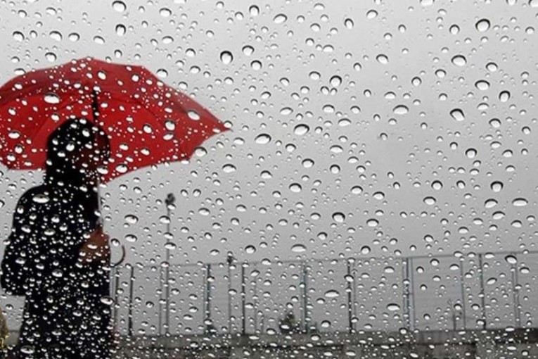 طقس الليلة: أمطار بالوسط والجنوب.. ضباب بالشمال والحرارة تصل الى درجتين