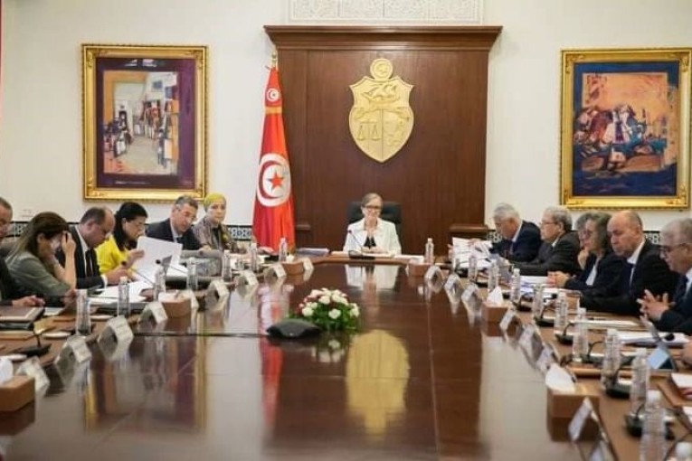 وفد وزاري برئاسة بودن يتّجه الى الإمارات للمشاركة في القمة العالمية للحكومات