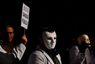 احتجاج ضخم في إسبانيا للتنديد بتردي وضع المنظومة الصحية
