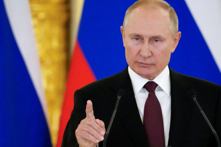 بوتين: ”يستحيل هزيمة روسيا في ساحة المعركة”