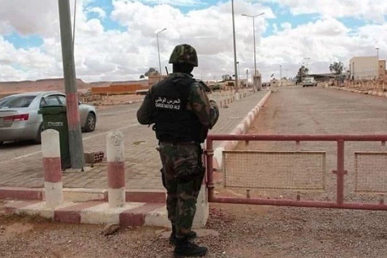 ضبط 76 مهاجرا من أجل اجتياز الحدود خلسة والإقامة على غير الصيغ القانونية