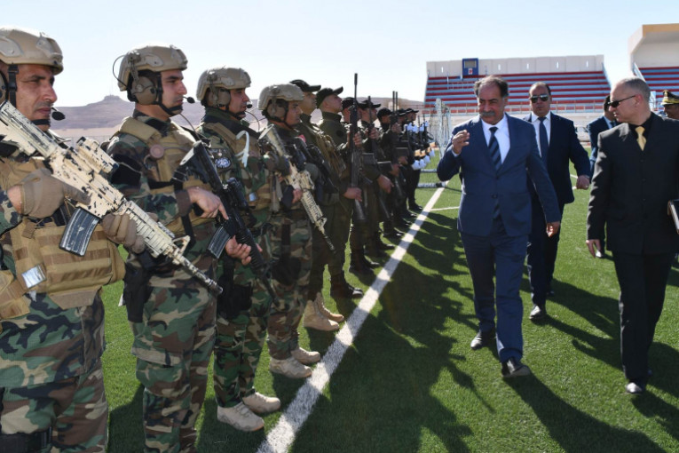 تطاوين:وزير الداخلية يتفقد الوحدات الأمنية ويشاركها تناول وجبة الإفطار