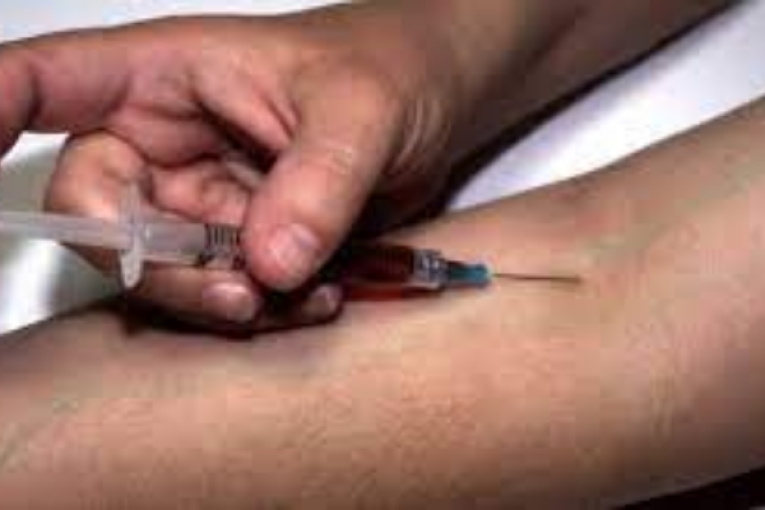 منارة الحمامات: ايقاف 3 أنفار وحجز كمية من الأقراص المخدرة