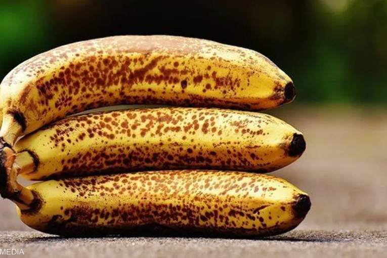موز “النقاط السوداء”.. ماذا يفعل بالجسم؟