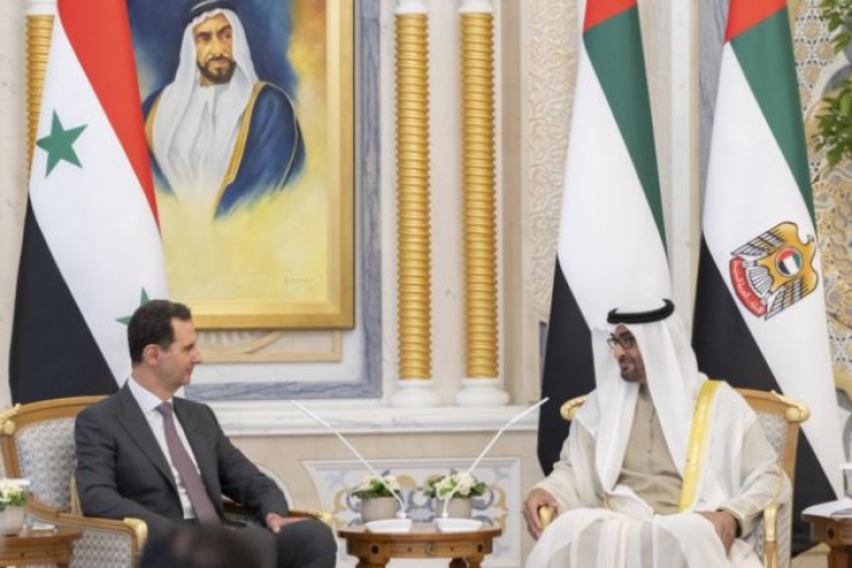 الرئيس السوري بشار الأسد يصل إلى الإمارات في زيارة رسمية