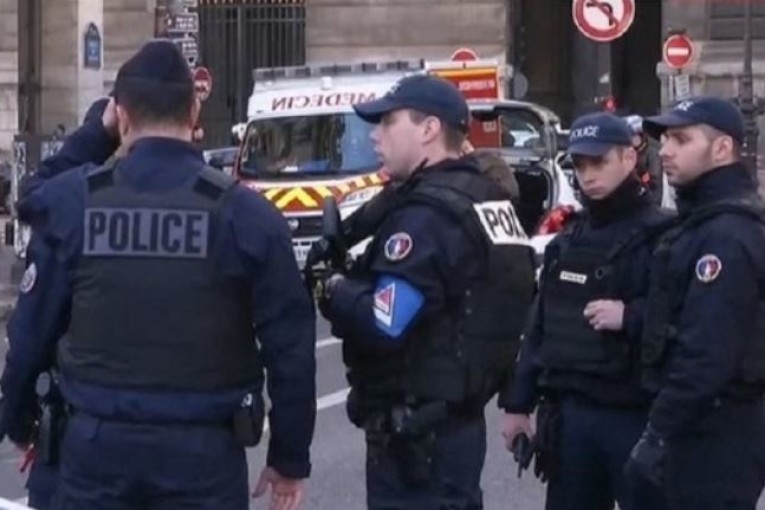 مداهمة 5 بنوك في فرنسا ضمن تحقيق في احتيال ضريبي واسع