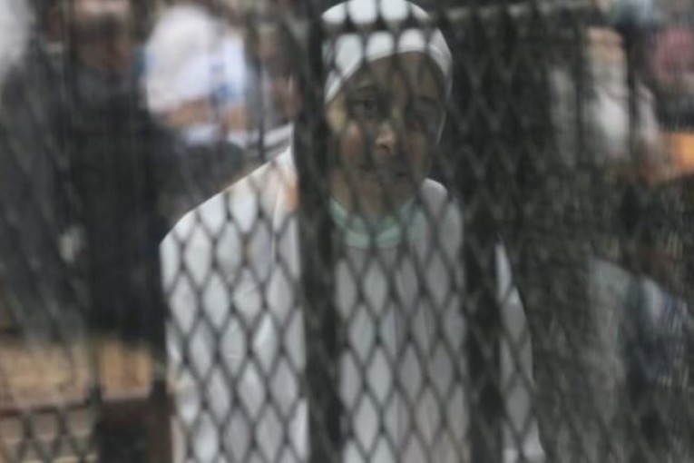 محكمة مصرية تقضي بسجن عائشة الشاطر 10 سنوات بتهمة تمويل الإرهاب