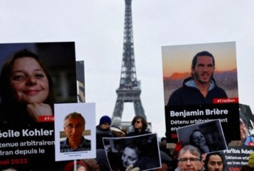 فرنسا تتهم إيران بانتهاك معاهدة دولية على خلفية احتجاز رعايا أجانب