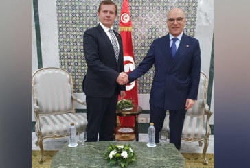 وزير الخارجية وسفير أوكرانيا بتونس يتباحثان سبل تعزيز العلاقات بين البلدين