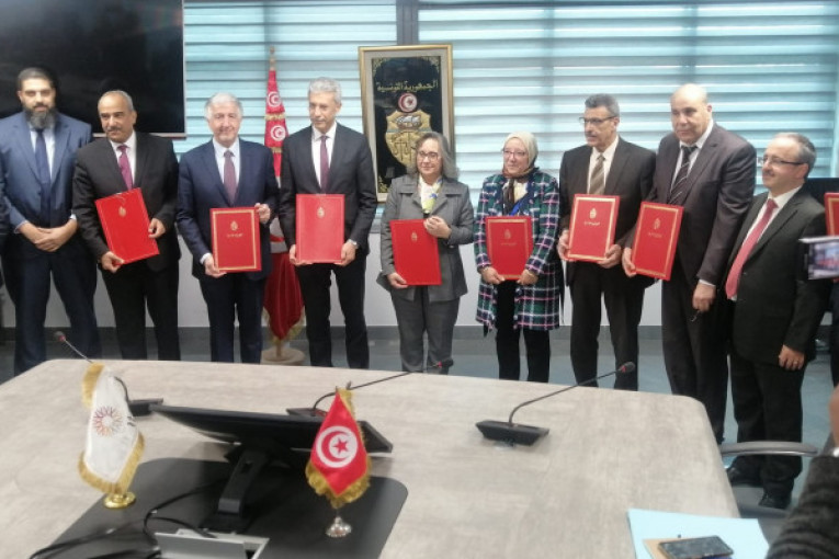 توقيع 3 اتفاقيات تمويل مع المؤسسة الدولية الإسلامية لتمويل التجارة