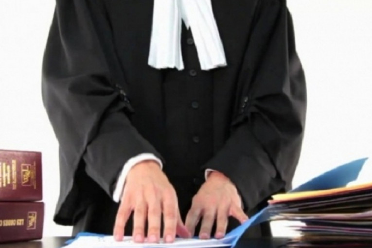 الترفيع في أتعاب المحامين