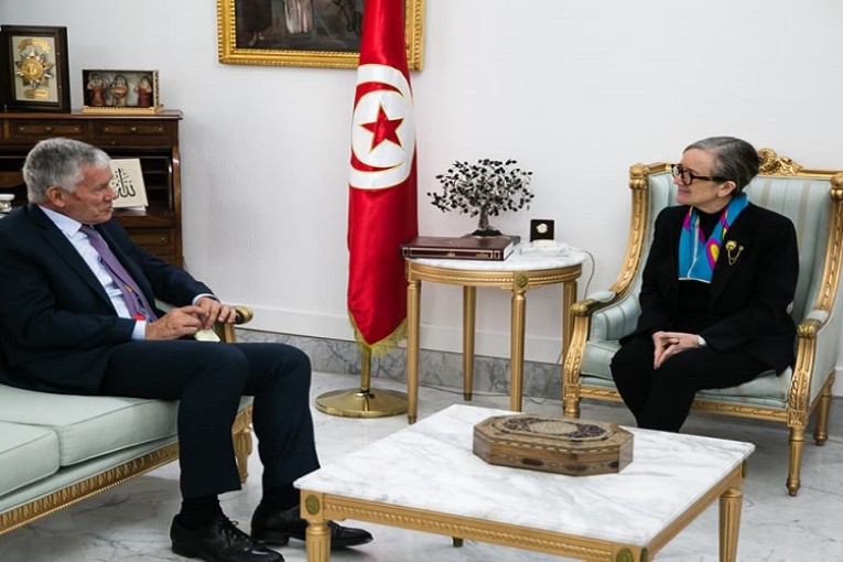 دعم تونس في مفاوضاتها مع صندوق النقد الدولي محور لقاء بودن بالسفير الفرنسي