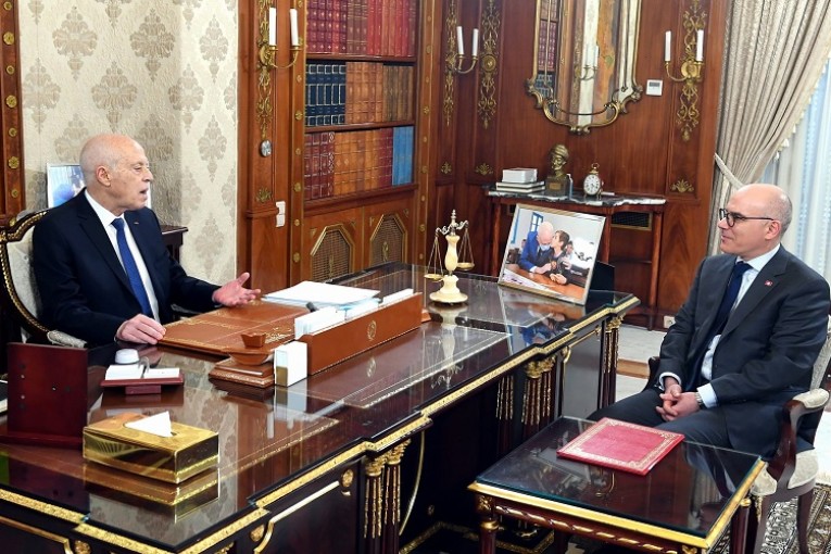 سعيّد يُسدي تعليماته بالشروع في اجراءات تعيين سفير لتونس بدمشق