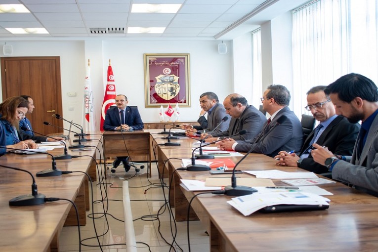 التوزيع الجغرافي للمدارس الإبتدائية كمراكز اقتراع محور لقاء رئيس هيئة الانتخابات بممثل عن وزارة التربية