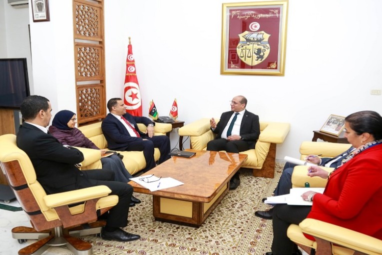 الملف الاجتماعي محور لقاء وزير الشؤون الاجتماعية بالقائم بالأعمال بسفارة ليبيا بتونس