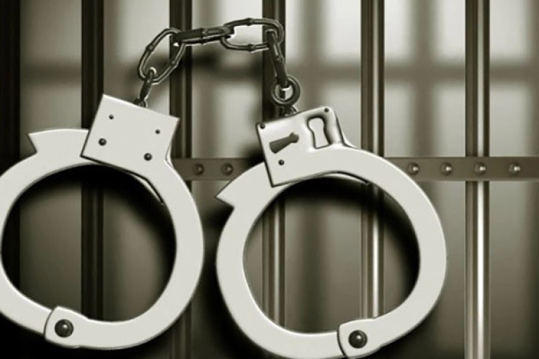 بطاقة ايداع بالسجن في حق والي قابس السابق