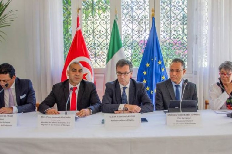 إيطاليا تضع اعتمادات بقيمة 18 مليون أورو لتنفيذ مشاريع تعاون مشتركة مع تونس في مجال التكوين المهني