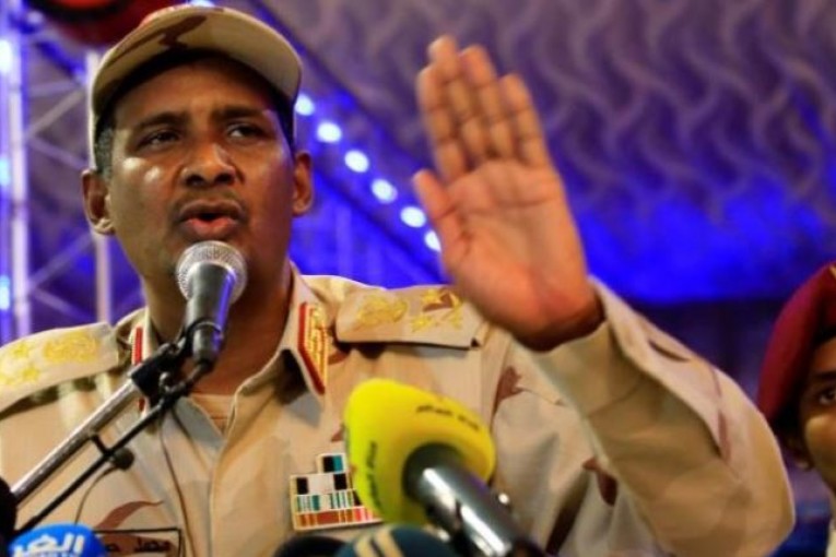 السودان.. «الدعم السريع» يوافق على تمديد الهدنة لمدة 3 أيام