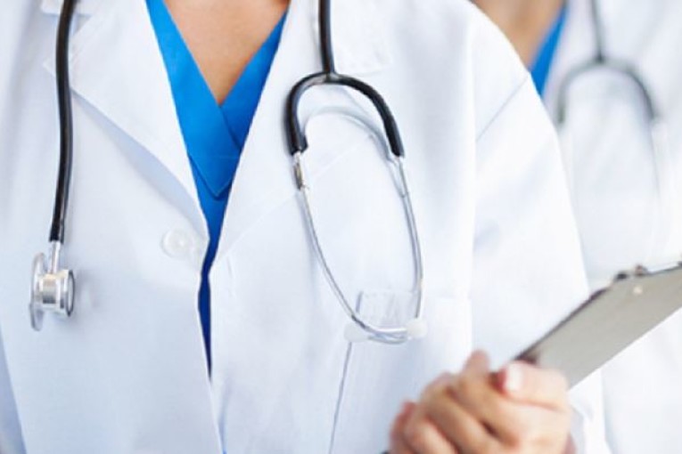 بداية من ماي: تعزيز القطاع الصحي في توزر بـ11 طبيب اختصاص