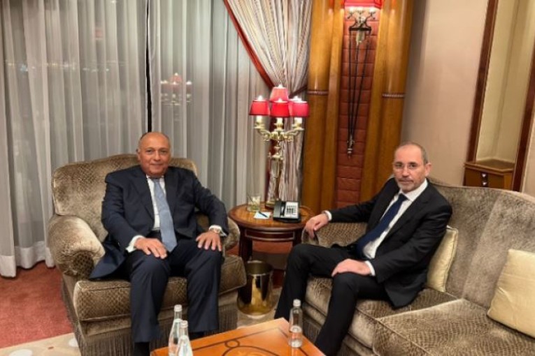 مشاورات عربية قبيل اجتماع جدة بشأن عودة سوريا للجامعة العربية